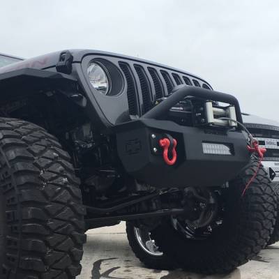 IRON CROSS - IRON CROSS 18-19 JEEP WRANGLER JL STUBBY FRONT BUMPER WITH BAR - GP-1202