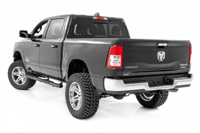 Rough Country - ROUGH COUNTRY OVAL NERF STEP CREW CAB | BLACK | RAM 1500 2WD/4WD (2019-2022)