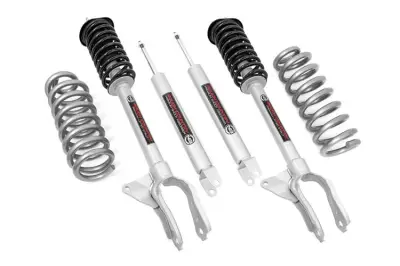 Rough Country - ROUGH COUNTRY 2.5 INCH LIFT KIT N3 STRUTS | JEEP GRAND CHEROKEE 4WD (2016-2021)
