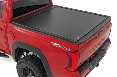 Rough Country - Rough Country Powered Retractable Bed Cover 5'7" Bed | Toyota Tundra (22-25)