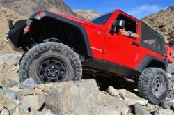 Rock Hard 4x4 - ROCK HARD 4X4™ PATRIOT SERIES "BOAT SIDE" ROCK SLIDERS W/ SMOOTH PLATE FOR JEEP WRANGLER JK 2DR 2007 - 2018 - Image 2