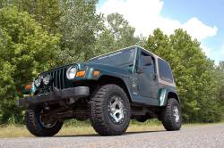 Rough Country - ROUGH COUNTRY 1.5 INCH LIFT KIT JEEP WRANGLER TJ 4WD (1997-2006) - Image 3