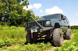 Rough Country - ROUGH COUNTRY FRONT WINCH BUMPER | JEEP CHEROKEE XJ 2WD/4WD (1984-2001) - Image 3