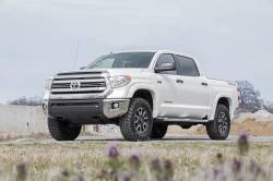 Rough Country - ROUGH COUNTRY 2.5-3 INCH LEVELING KIT TOYOTA TUNDRA 2WD/4WD (2007-2021) - Image 2