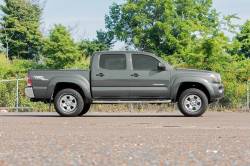 Rough Country - ROUGH COUNTRY 2 INCH LEVELING KIT TOYOTA TACOMA 2WD/4WD (2005-2022) - Image 3