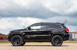 Rough Country - ROUGH COUNTRY 2.5IN JEEP LIFT KIT (11-18 GRAND CHEROKEE WK2) - 60300 - Image 3