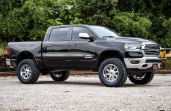 Rough Country - ROUGH COUNTRY 6 INCH LIFT KIT RAM 1500 4WD (2019-2022) - Image 15