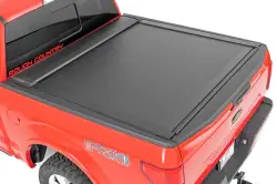 Rough Country - ROUGH COUNTRY RETRACTABLE BED COVER 5'7" BED | FORD F-150 (21-23)/F-150 LIGHTNING (2022) - Image 2