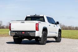 Rough Country - ROUGH COUNTRY POWER RUNNING BOARDS LIGHTED | CREWMAX | TOYOTA TUNDRA (22-25) - Image 14