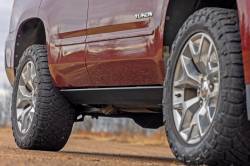 Rough Country - ROUGH COUNTRY POWER RUNNING BOARDS LIGHTED | CHEVY/GMC TAHOE/YUKON (15-20) - Image 5