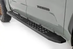 Rough Country - ROUGH COUNTRY RPT2 Running Board Crew Cab | Black | Toyota Tundra (22-24) - Image 3