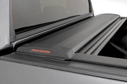 Rough Country - ROUGH COUNTRY RETRACTABLE BED COVER 5'7" BED | TOYOTA TUNDRA 2WD/4WD (2007-2021) - Image 6