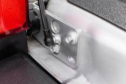 Rough Country - ROUGH COUNTRY TAILGATE ASSIST FORD F-150/F-250/F-350 SUPER DUTY 2WD/4WD (2015-2024) - Image 3