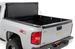 Rough Country - ROUGH COUNTRY HARD TRI-FOLD FLIP UP COVER CHEVY/GMC 1500 (07-13) | 5'9" BED W/ RAIL CAPS - Image 2